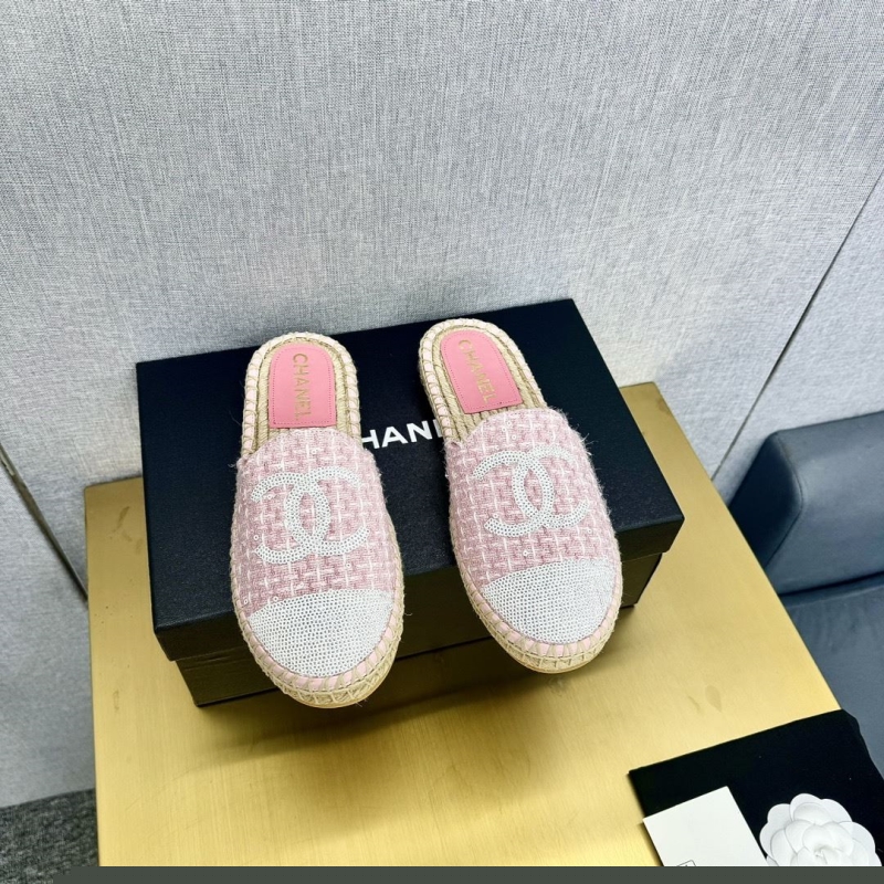 Ch*el slippers